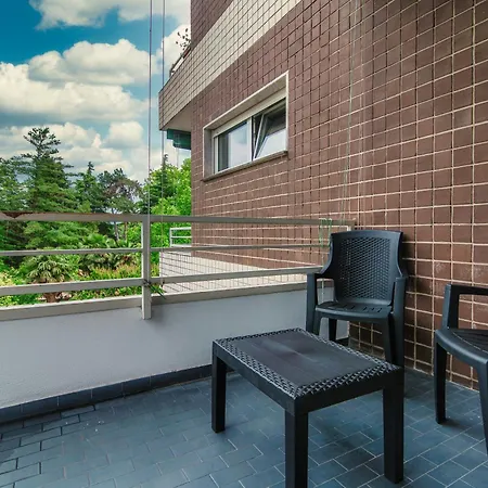 Joivy Stylish 2-bedroom By Como